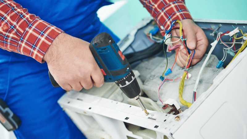 Saruhanlı Finlux Finlux çamaşır makinesi kart tamiri – Su almama arızası orijinal parça ile giderildi. - Teknik servis örneği